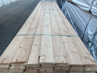 Ca. 126x Douglas veer en groef, 18x145mm, lengte 400cm